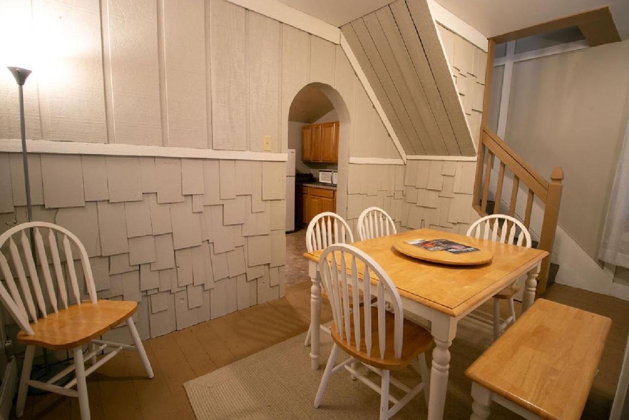Downtown 2 Bedroom Cottage, Sleeps 6, Walking Distance To Honeywell, Downtown Restaurants, Shopping Wabash Eksteriør bilde