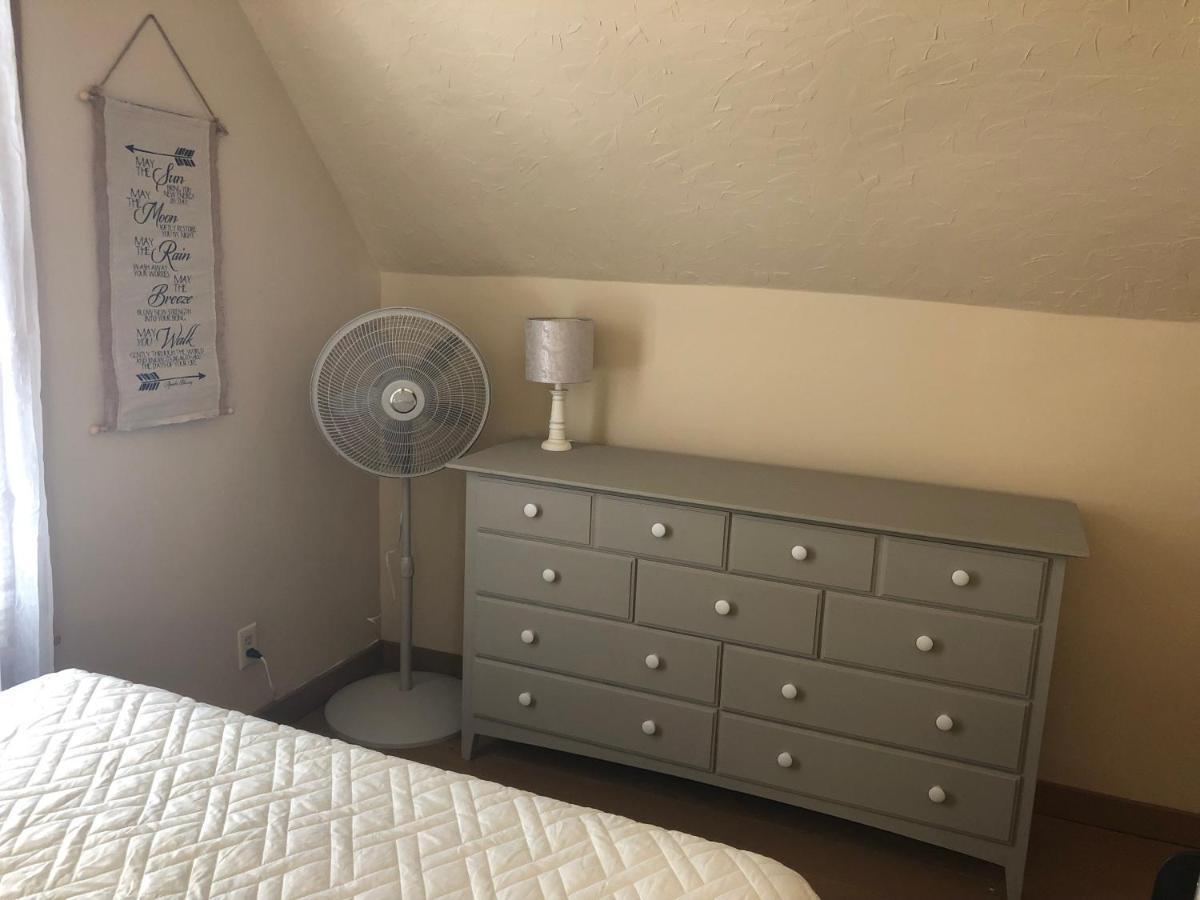 Downtown 2 Bedroom Cottage, Sleeps 6, Walking Distance To Honeywell, Downtown Restaurants, Shopping Wabash Eksteriør bilde