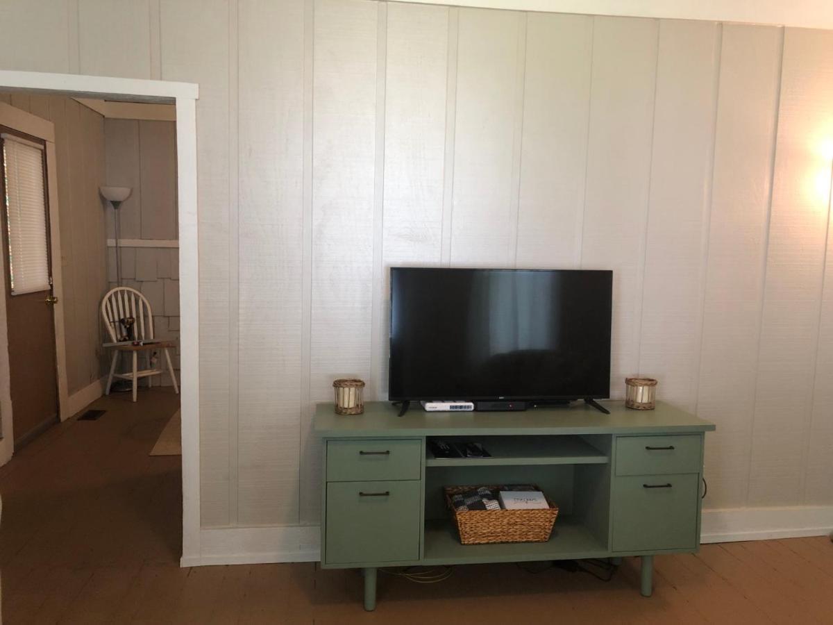 Downtown 2 Bedroom Cottage, Sleeps 6, Walking Distance To Honeywell, Downtown Restaurants, Shopping Wabash Eksteriør bilde
